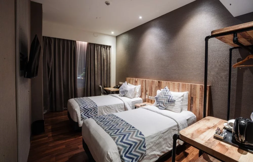 Day Twin Room