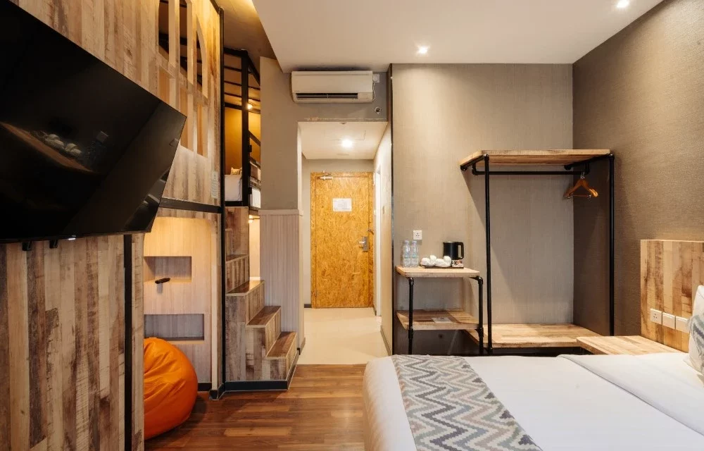 Happy Day Room